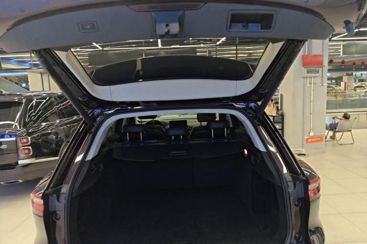 Used EXEED Lingyun 2020 1.6T Two-Wheel Drive Star Edition Trunk