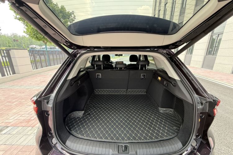 Used EXEED Lingyun 2020 1.6T Two-Wheel Drive Star Edition Trunk
