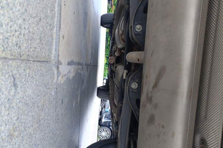 Used EXEED Lingyun 2020 1.6T Two-Wheel Drive Star Edition Chassis Rear