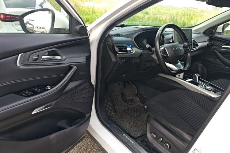 Used EXEED Lingyun 2020 1.6T Two-Wheel Drive Star Edition Driver Seat