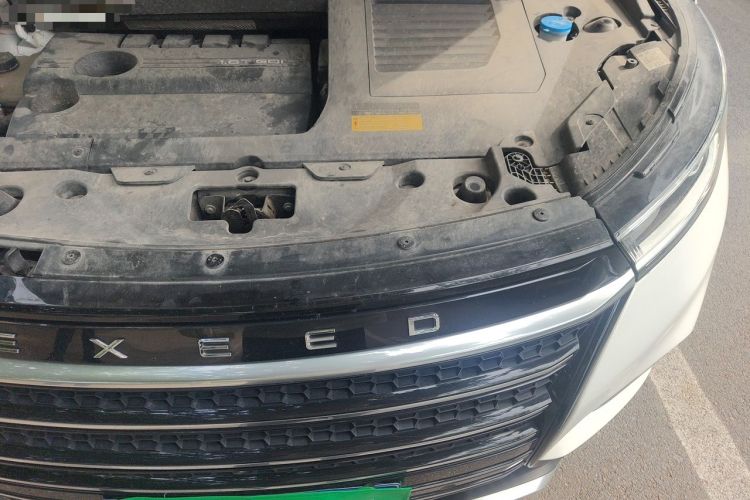Used EXEED Lingyun 2020 1.6T Two-Wheel Drive Star Edition Engine Bay Left