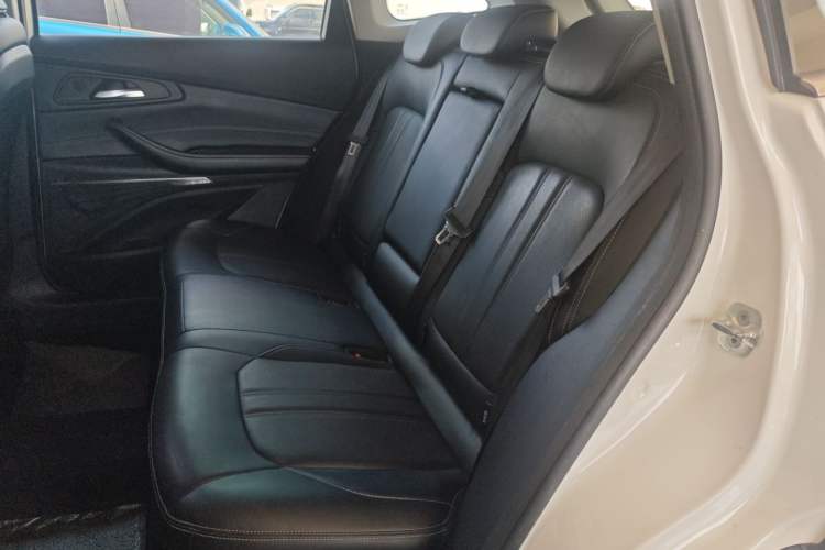 Used EXEED Lingyun 2020 1.6T Two-Wheel Drive Star Edition Left Rear Seat
