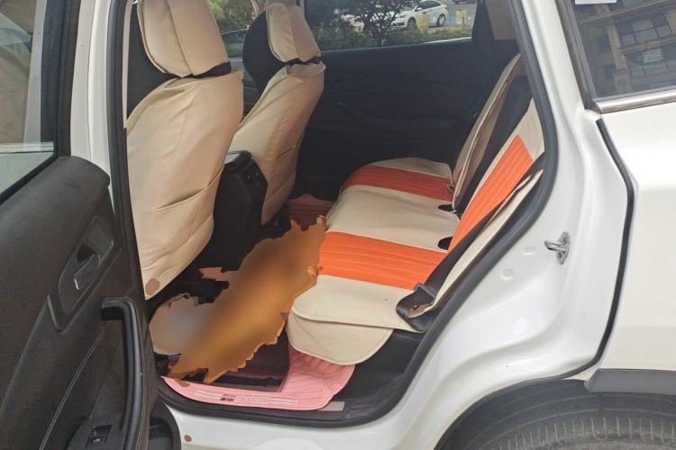 Used EXEED Lingyun 2020 1.6T Two-Wheel Drive Star Edition Left Rear Seat