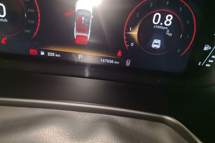 Used EXEED Lingyun 2020 1.6T Two-Wheel Drive Star Edition Odometer Close Up