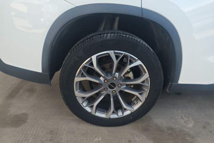 Used EXEED Lingyun 2020 1.6T Two-Wheel Drive Star Edition Right Rear Wheel Hub