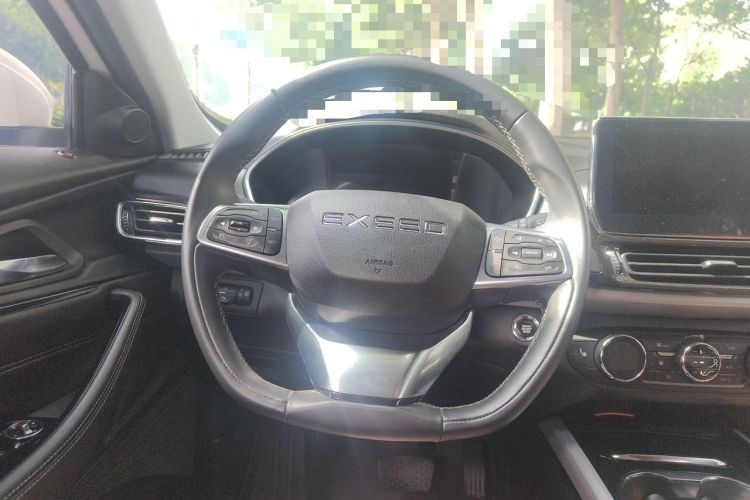 Used EXEED Lingyun 2020 1.6T Two-Wheel Drive Star Edition Steering Wheel
