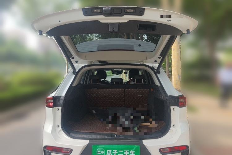Used EXEED Lingyun 2020 1.6T Two-Wheel Drive Star Edition Trunk