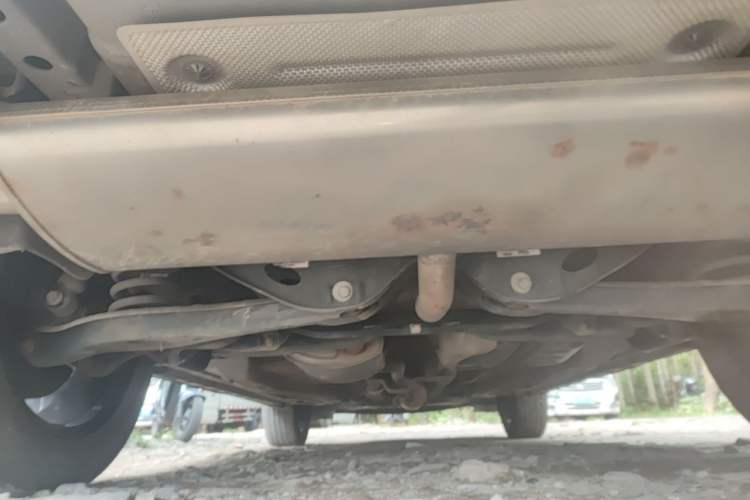Used EXEED Lingyun 2021 290T Two-Wheel Drive Star Edition Chassis Rear