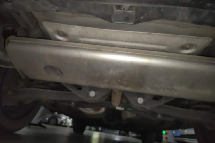Used EXEED Lingyun 2021 290T Two-Wheel Drive Starry Edition Chassis Rear