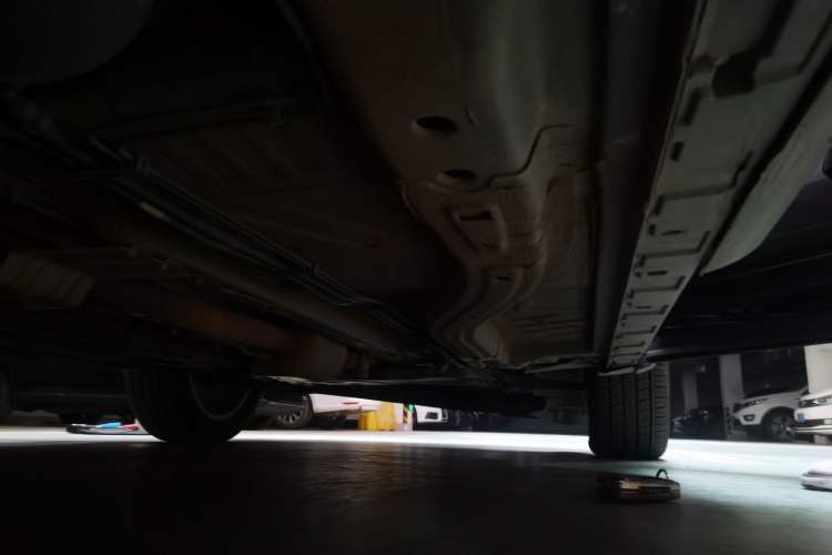 Used EXEED Lingyun 2021 290T Two-Wheel Drive StarRui Edition Chassis Rear Right