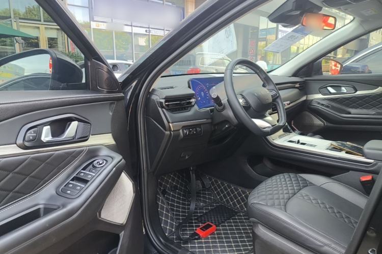 Used EXEED Lingyun 2021 290T Two-Wheel Drive Starry Edition Driver Seat