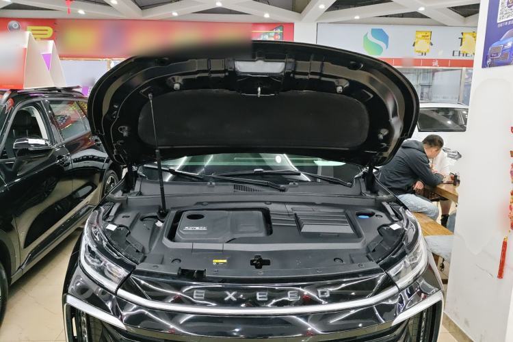 Used EXEED Lingyun 2021 400T Two-Wheel Drive Star Prestige Edition Engine Bay
