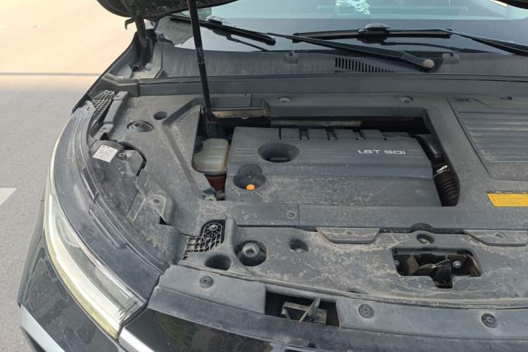 Used EXEED Lingyun 2021 290T Two-Wheel Drive Star Edition Engine Bay Right