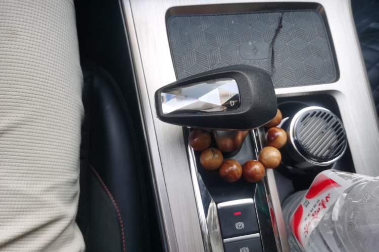 Used EXEED Lingyun 2021 400T Two-Wheel Drive Star Prestige Edition Gear Lever