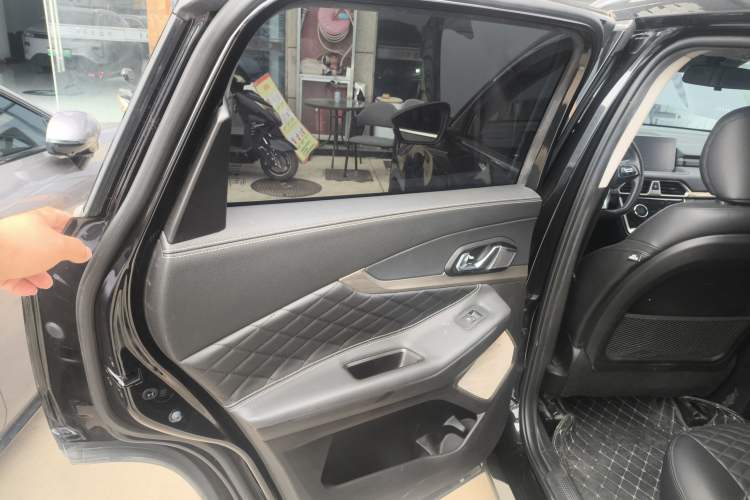 Used EXEED Lingyun 2021 400T Two-Wheel Drive StarRui PRO Edition Left Rear Door Interior