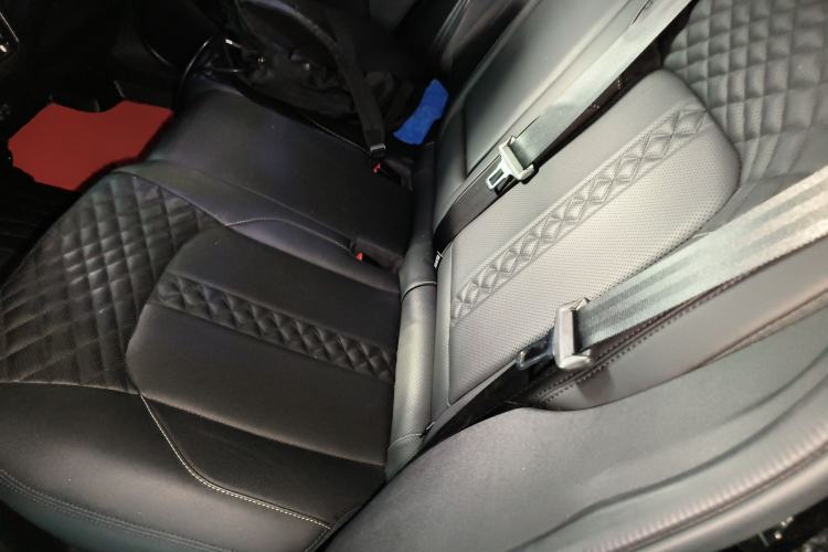 Used EXEED Lingyun 2021 290T Two-Wheel Drive Starry Edition Left Rear Seat