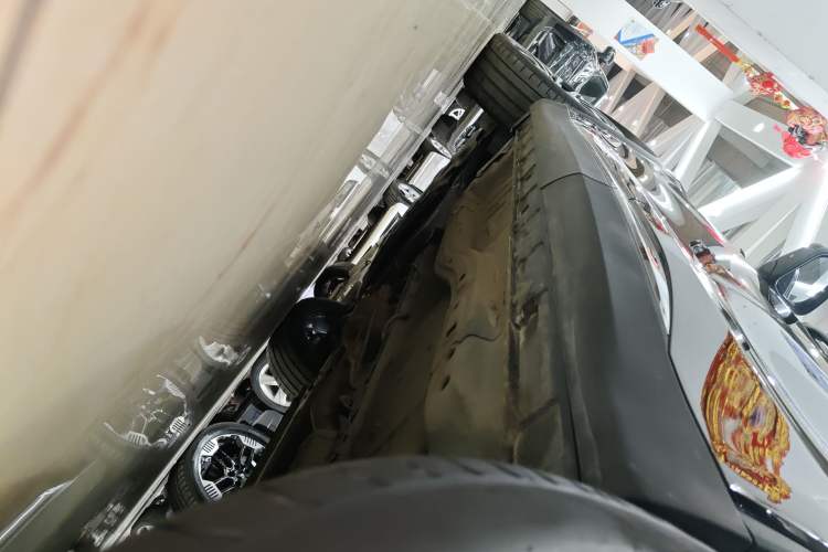 Used EXEED Lingyun 2021 400T Two-Wheel Drive Star Prestige Edition Left Side Sill