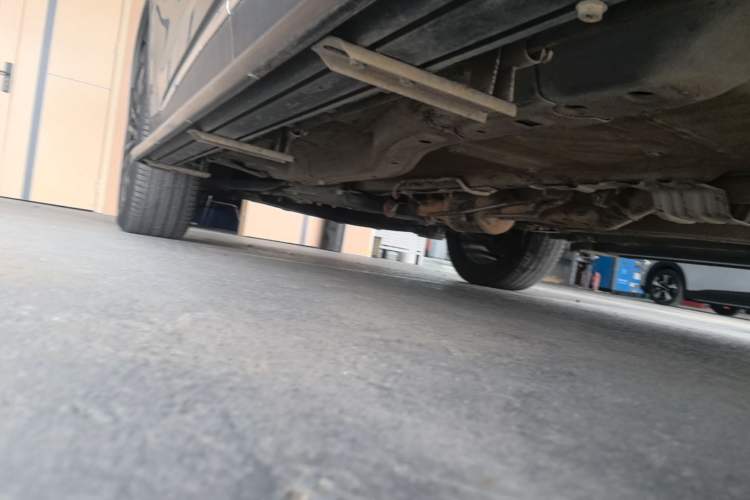 Used EXEED Lingyun 2021 400T Two-Wheel Drive StarRui Edition Left Side Sill