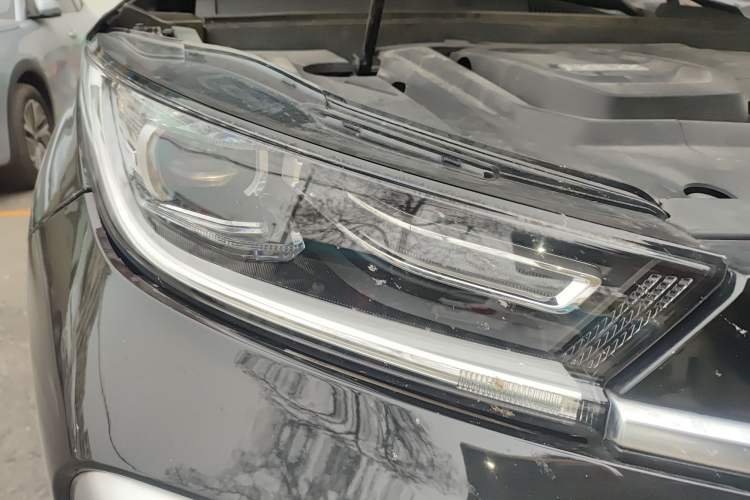 Used EXEED Lingyun 2021 400T Two-Wheel Drive StarRui PRO Edition Right Front Headlight