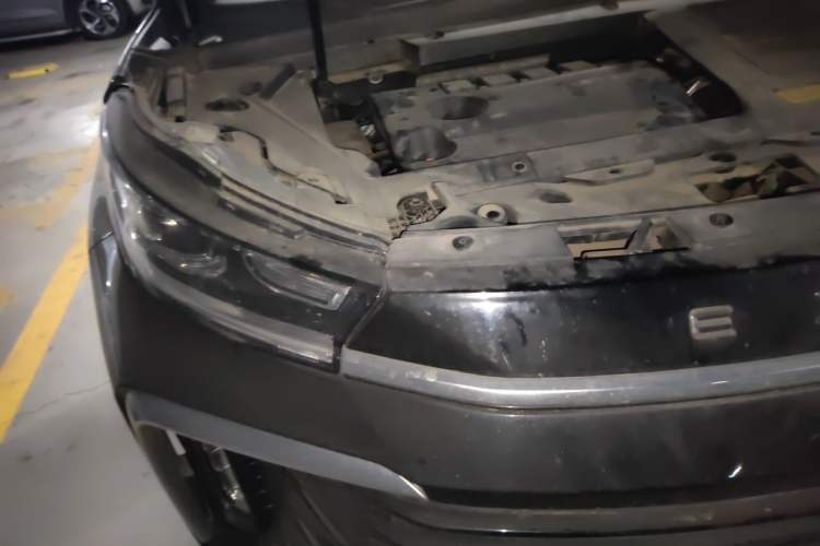Used EXEED Lingyun 2021 290T Two-Wheel Drive Starry Edition Right Front Headlight