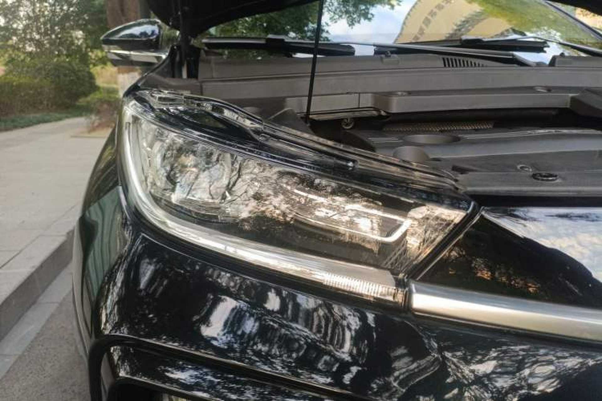 Used EXEED Lingyun 2021 290T Four-Wheel Drive Star Prestige Edition Right Front Headlight