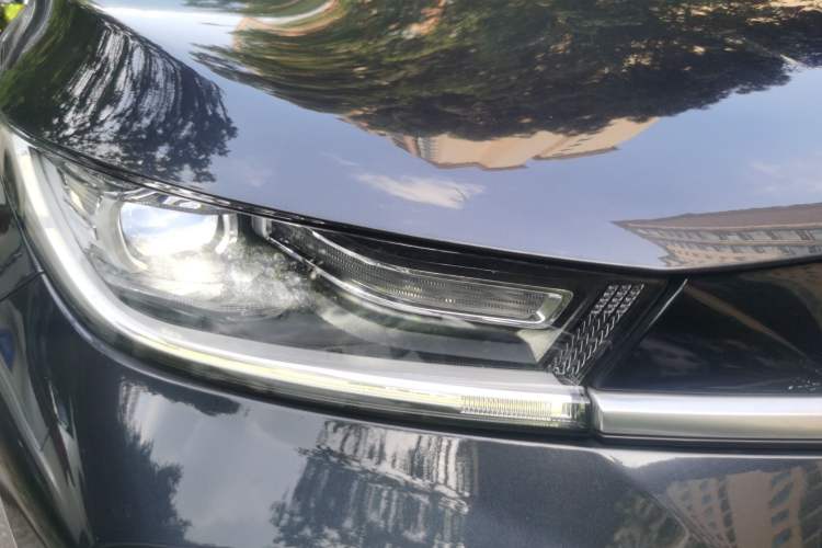 Used EXEED Lingyun 2021 400T Two-Wheel Drive Star Prestige Edition Right Front Headlight