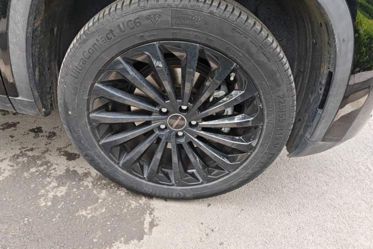 Used EXEED Lingyun 2021 400T Two-Wheel Drive StarRui PRO Edition Right Front Wheel Hub