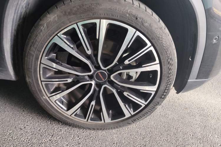 Used EXEED Lingyun 2021 400T Two-Wheel Drive StarRui PRO Edition Right Front Wheel Hub