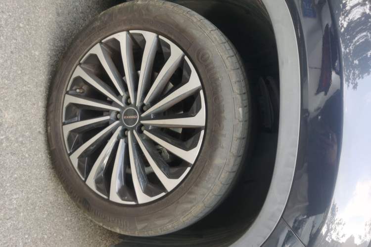 Used EXEED Lingyun 2021 400T Two-Wheel Drive Star Prestige Edition Right Front Wheel Hub