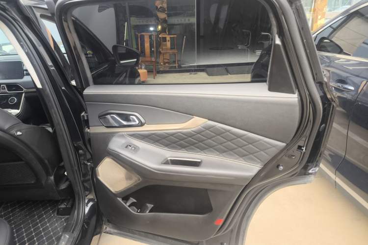 Used EXEED Lingyun 2021 400T Two-Wheel Drive StarRui PRO Edition Right Rear Door Interior