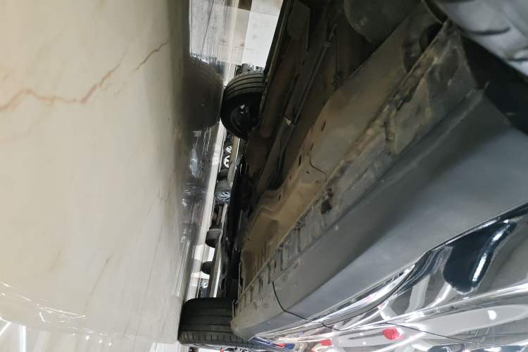 Used EXEED Lingyun 2021 400T Two-Wheel Drive Star Prestige Edition Right Side Sill