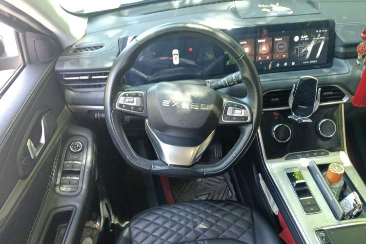 Used EXEED Lingyun 2021 290T Two-Wheel Drive Starry Edition Steering Wheel