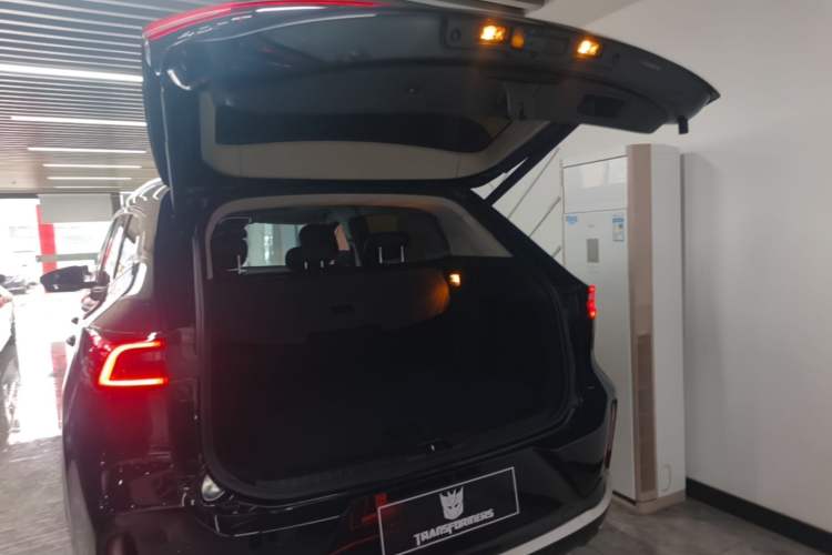 Used EXEED Lingyun 2021 400T Four-Wheel Drive Star Prestige Edition Trunk