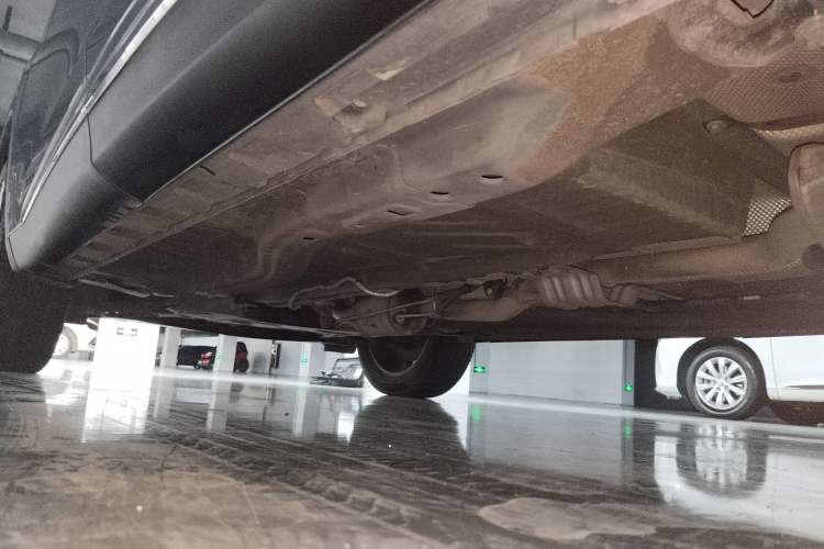 Used EXEED Lingyun 2021 290T Two-Wheel Drive StarRui Edition Left Side Sill