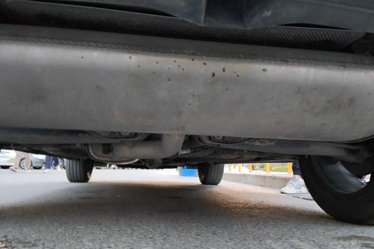 Used EXEED Lingyun 2021 400T Four-Wheel Drive Star Prestige Edition Chassis Rear