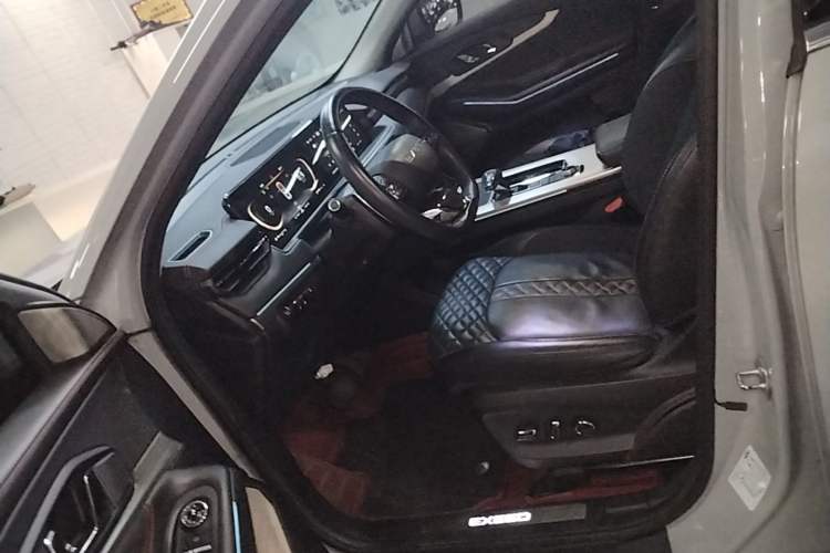 Used EXEED Lingyun 2021 400T Two-Wheel Drive Star Prestige Edition Driver Seat