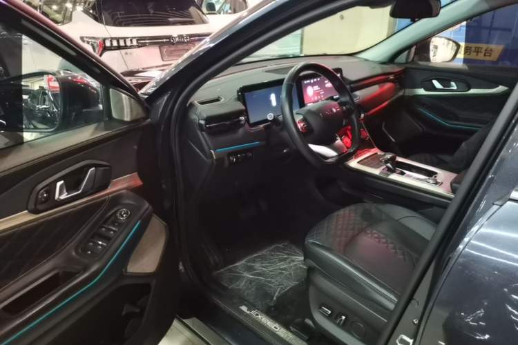 Used EXEED Lingyun 2021 400T Four-Wheel Drive StarRui Edition Driver Seat