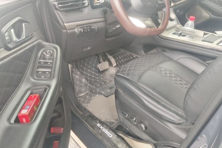 Used EXEED Lingyun 2021 290T Two-Wheel Drive Starry Edition Driver Seat