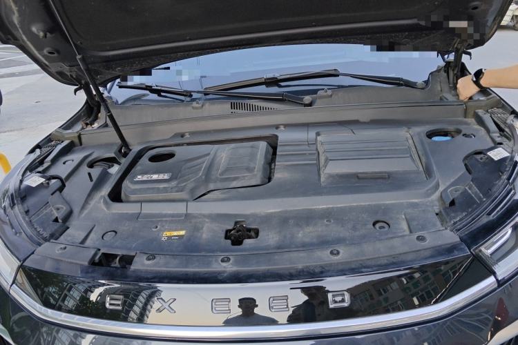 Used EXEED Lingyun 2021 400T Four-Wheel Drive Star Prestige Edition Engine Bay