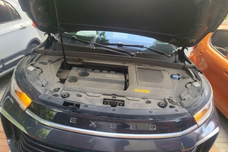 Used EXEED Lingyun 2021 290T Two-Wheel Drive Starry Edition Engine Bay