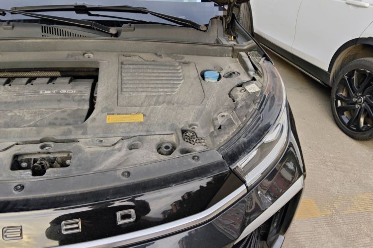 Used EXEED Lingyun 2021 290T Two-Wheel Drive Star Edition Engine Bay Left