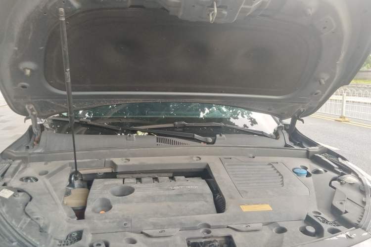 Used EXEED Lingyun 2021 290T Two-Wheel Drive Starry Edition Engine Bay