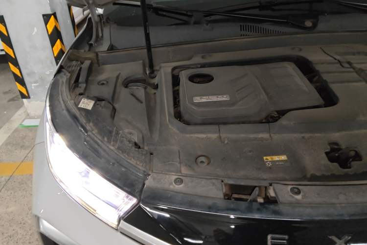 Used EXEED Lingyun 2021 400T Four-Wheel Drive Star Prestige Edition Engine Bay Right