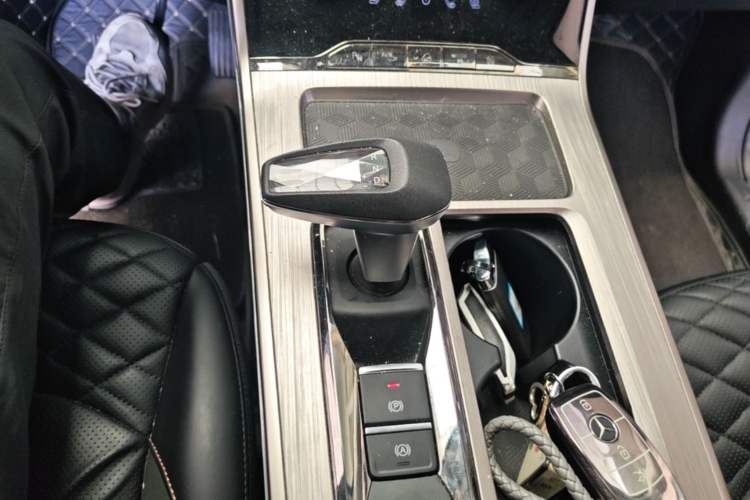 Used EXEED Lingyun 2021 400T Two-Wheel Drive Star Prestige Edition Gear Lever