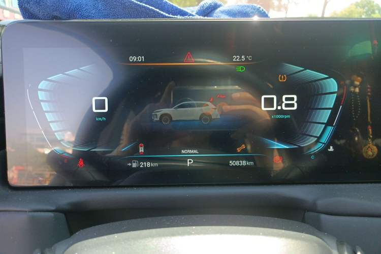 Used EXEED Lingyun 2021 290T Two-Wheel Drive Starry Edition Instrument Cluster