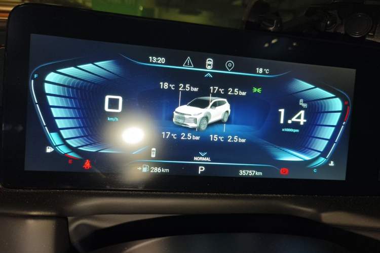 Used EXEED Lingyun 2021 400T Two-Wheel Drive Star Prestige Edition Instrument Cluster