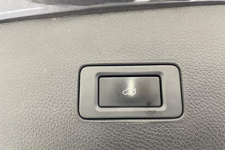 Used EXEED Lingyun 2021 290T Two-Wheel Drive Starry Edition Interior 1