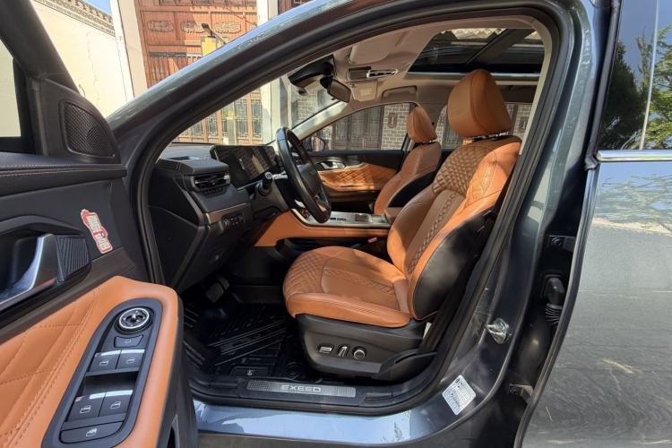 Used EXEED Lingyun 2021 290T Two-Wheel Drive Starry Edition Interior 2
