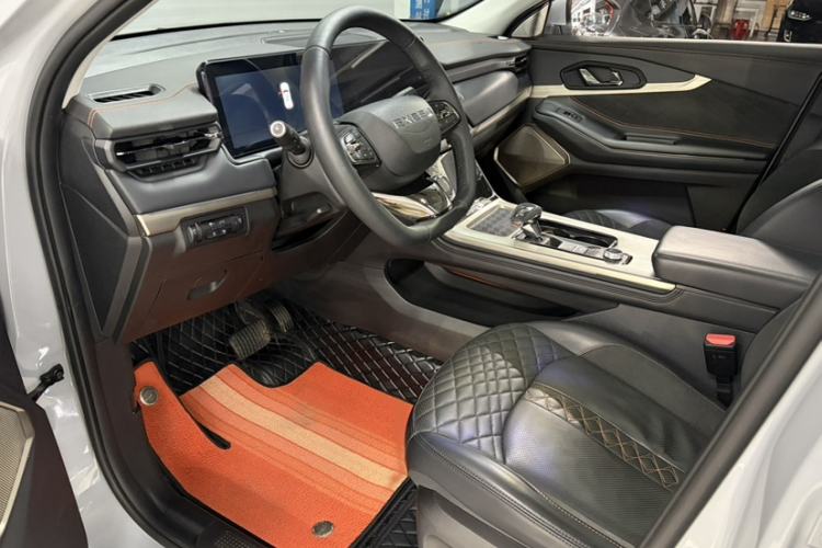Used EXEED Lingyun 2021 400T Four-Wheel Drive Star Prestige Edition Interior 4