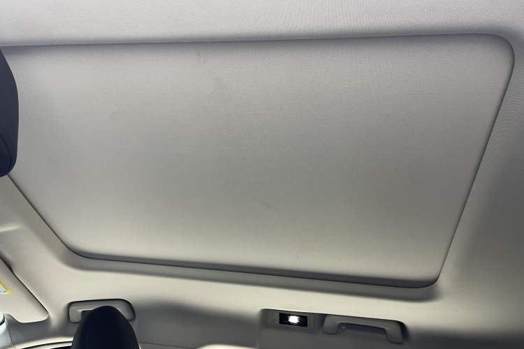 Used EXEED Lingyun 2021 290T Two-Wheel Drive Starry Edition Interior 8